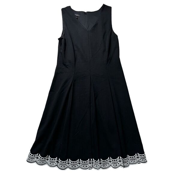 TALBOTS Fit Flare A-line Ponte Sleeveless Embroidered Hem Dress Black Size 8P - Picture 1 of 9